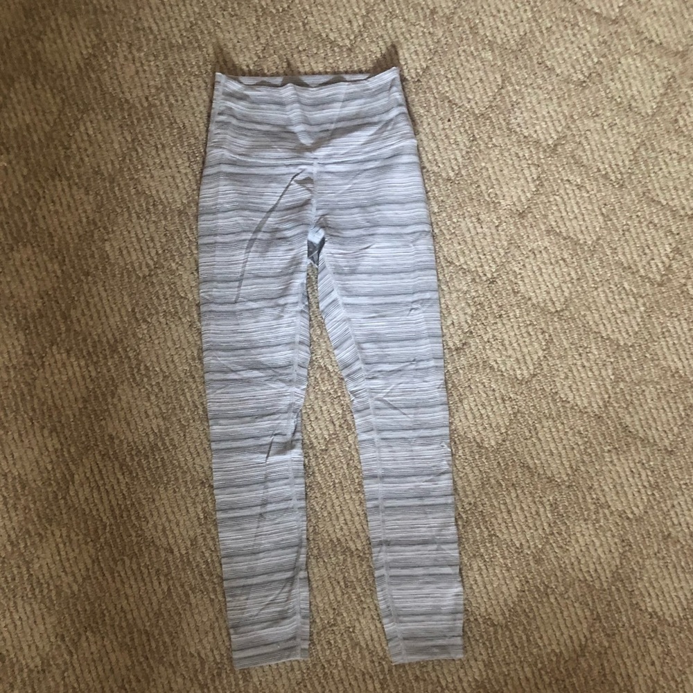Lululemon Mid Rise 7/8 Leggings